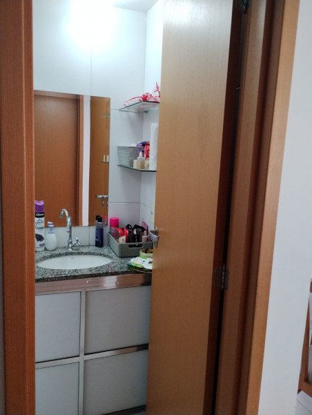 Apartamento à venda Centro com 58m² e 2 quartos por R$ 280.000 - 305833104-imagem-do-whatsapp-de-2023-12-28-as-19.jpg