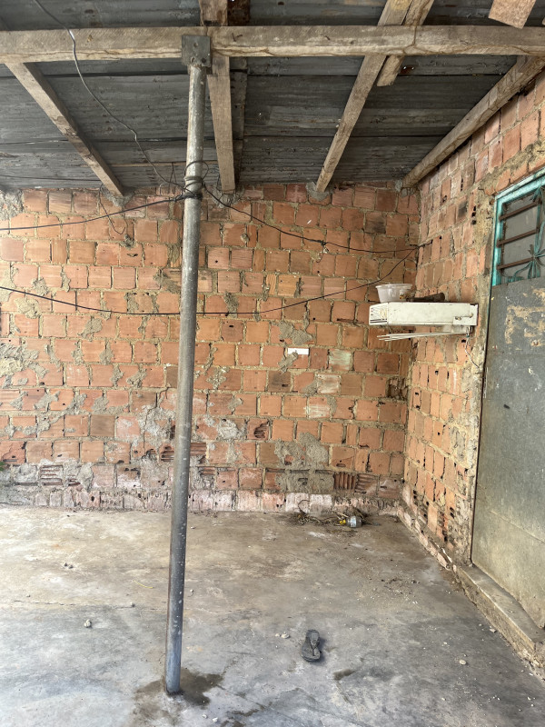 imóvel com 24m² - Parque Santa Eugenia - Queimados