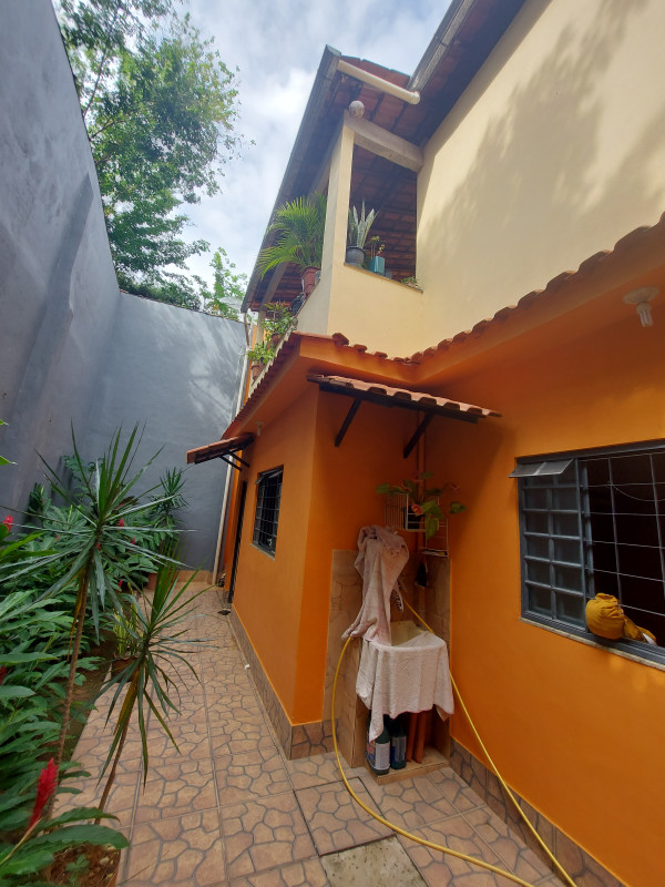 imóvel com 340m² - Napoleão - Muriae