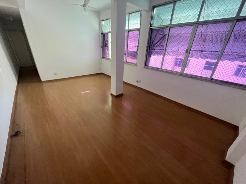 Apartamento à venda Icaraí com 90m² e 2 quartos por R$ 330.000 - 2019217219-640bad4f-d7f7-466b-8a70-e4dc8ffb96b8.jpeg