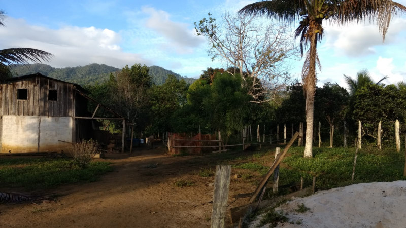 imóvel com 350m² - Centro - Una