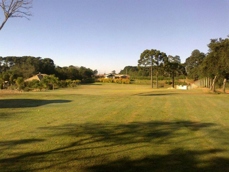imóvel com 5000m² - Centro - Campo Magro