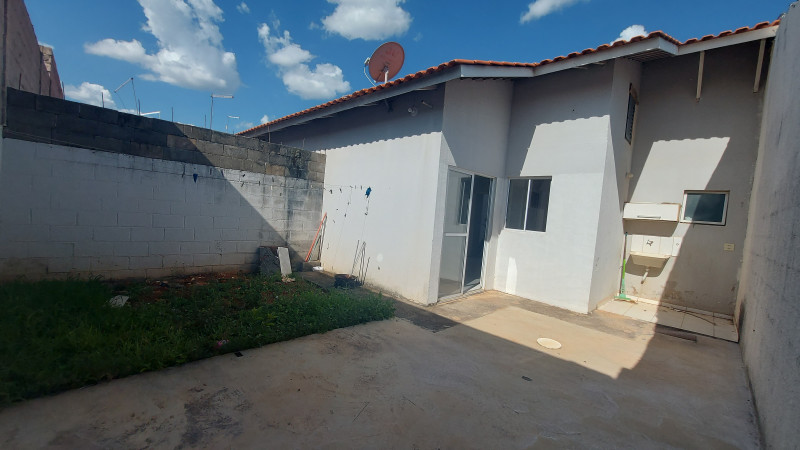 imóvel com 140m² - Centro - Valparaiso de Goias