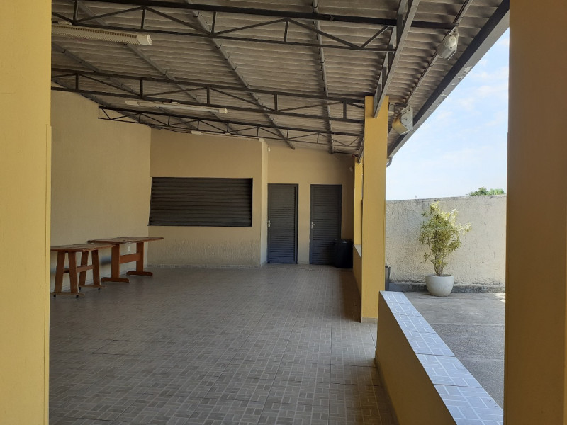 Chácara à venda Cidade Satélite Íris com 1000m² e 3 quartos por R$ 850.000 - 1998212021-salao-aberto.jpg