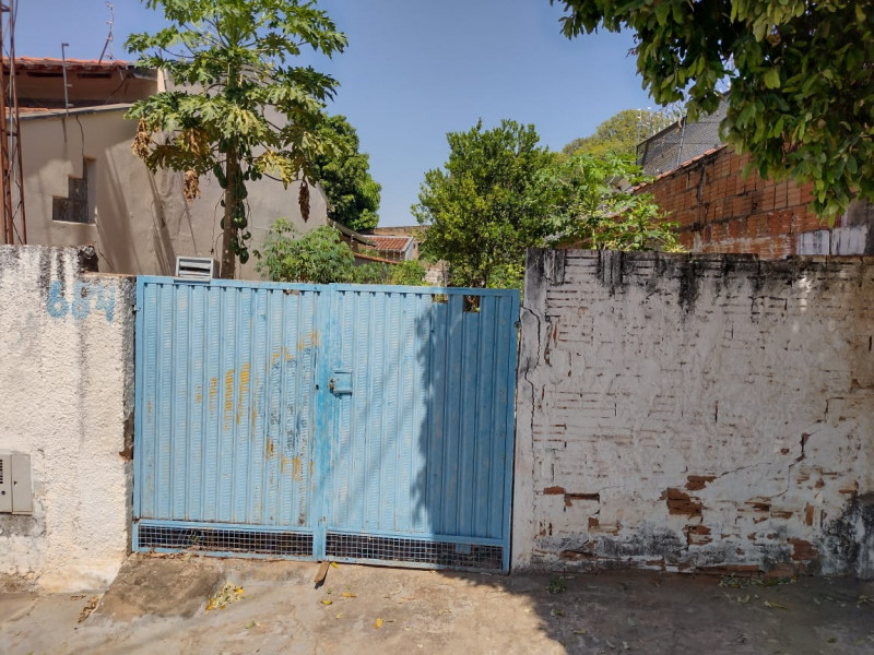 Terreno à venda Centro com 390m² e 1 quarto por R$ 220.000 - 1186620809-terreno-de-lins-frente.jpg