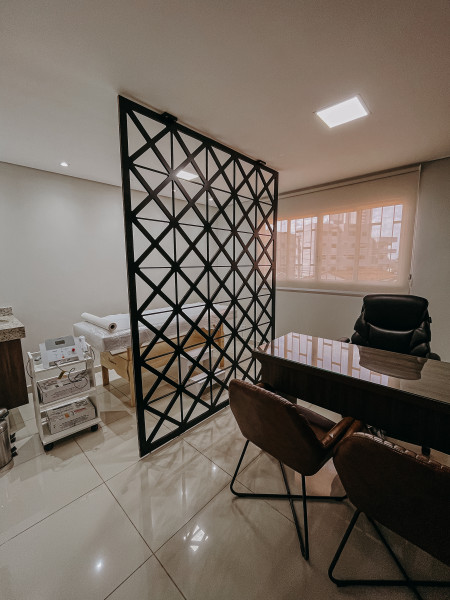 Comercial à venda Setor Leste Universitário com 233m² e 1 quarto por R$ 300.000 - 1085204551-img-6912.JPG