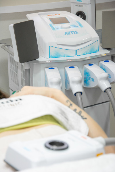 Comercial à venda Setor Leste Universitário com 233m² e 1 quarto por R$ 300.000 - 1934066669-copia-de-dsc2824.jpg