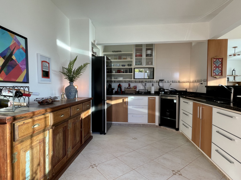 Casa à venda Centro com 185m² e 3 quartos por R$ 1.595.000 - 458944894-img-9859.jpeg