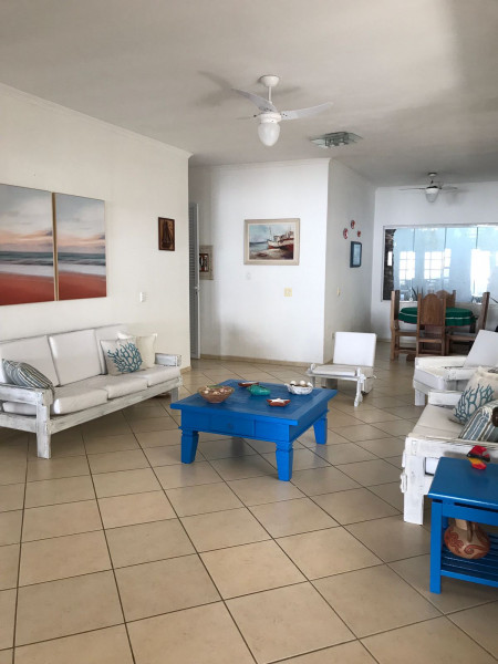 imóvel com 311m² - Josedy - Peruíbe