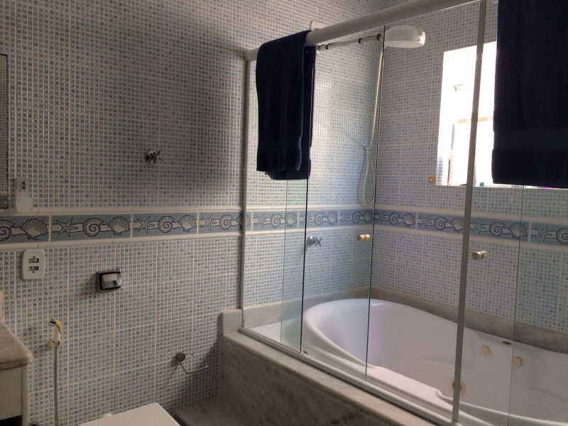 imóvel com 311m² - Josedy - Peruíbe