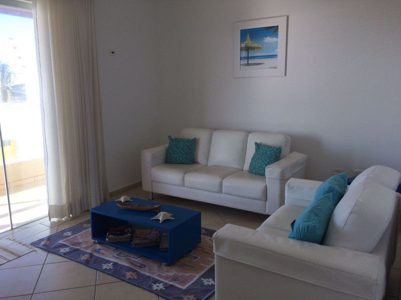 imóvel com 311m² - Josedy - Peruíbe