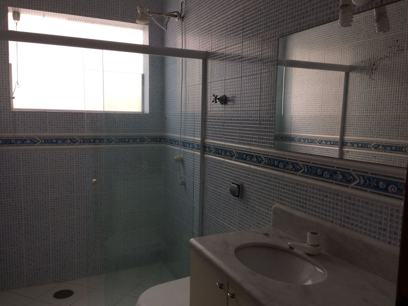 imóvel com 311m² - Josedy - Peruíbe