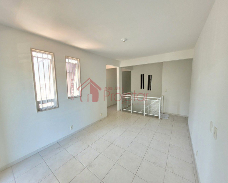 Casa à venda Centro com 270m² e 4 quartos por R$ 570.000 - 2121906397-whatsapp-image-2024-01-04-at-09.jpeg