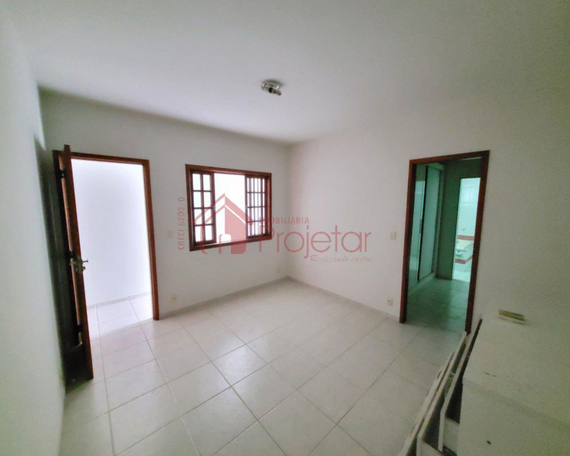 Casa à venda Centro com 270m² e 4 quartos por R$ 570.000 - 586980008-whatsapp-image-2024-01-04-at-09.jpeg