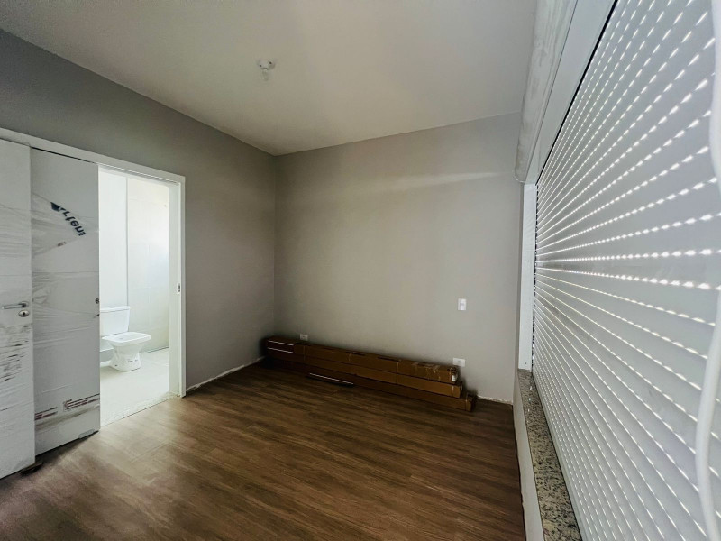 Casa de condomínio para alugar Santa Felicidade com 124m² e 3 quartos por R$ 4.000 - 1947048173-32778b0e-16d6-4518-82d4-2a4205747efb.jpeg