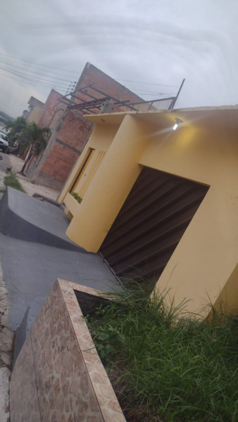 Casa à venda NOVO ALEIXO com 352m² e 3 quartos por R$ 365.000 - 1274639575-imagem-do-whatsapp-de-2023-12-14-as-18.jpg