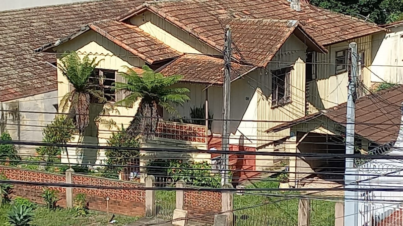 Terreno à venda Água Verde com 974m² e 1 quarto por R$ 1.800.000 - 157825527-img-20230920-wa0029.jpg