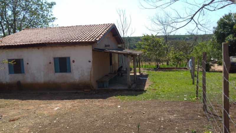Chácara à venda Centro com 10000m² e 3 quartos por R$ 280.000 - 1749981875-61f90d4c-8fff-4ee8-87c7-d11e481b1b1c.jpeg