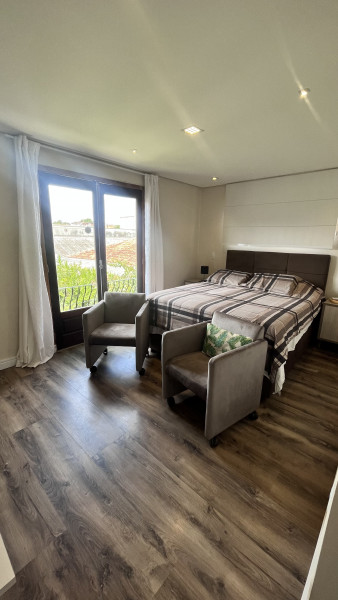 Casa à venda Afonso Pena com 210m² e 3 quartos por R$ 780.000 - 1902349529-aacdfecc-a671-4766-bf60-df70af52d159.jpeg