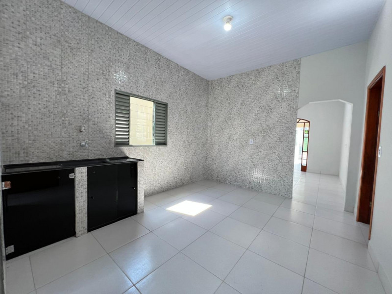 imóvel com 103m² - Hélio Ponce de Arruda - Várzea Grande