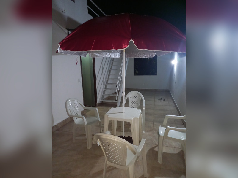 Casa à venda Flamboyant com 190m² e 3 quartos por R$ 780.000 - terraco-2-andar-ombrelone.jpg