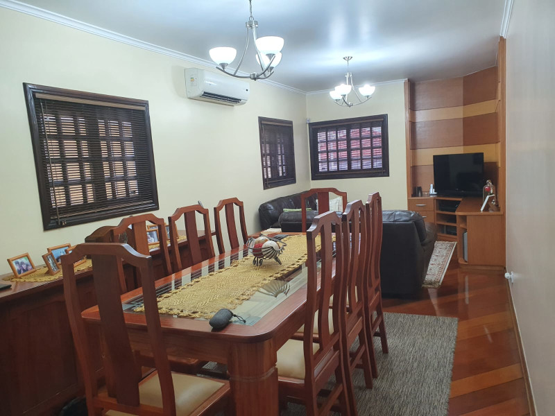 Casa à venda Vila Floresta com 202m² e 3 quartos por R$ 850.000 - 23.jpeg