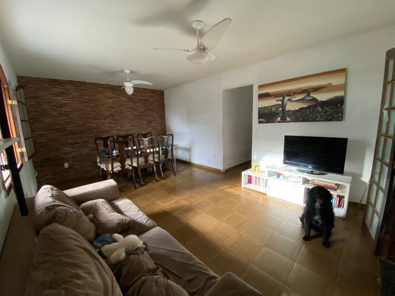 Casa à venda Guaratiba com 240m² e 2 quartos por R$ 215.000 - whatsapp-image-2023-09-18-at-191840.jpeg