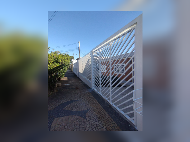 Casa à venda Parque Taquaral com 305m² e 4 quartos por R$ 620.000 - frente.png