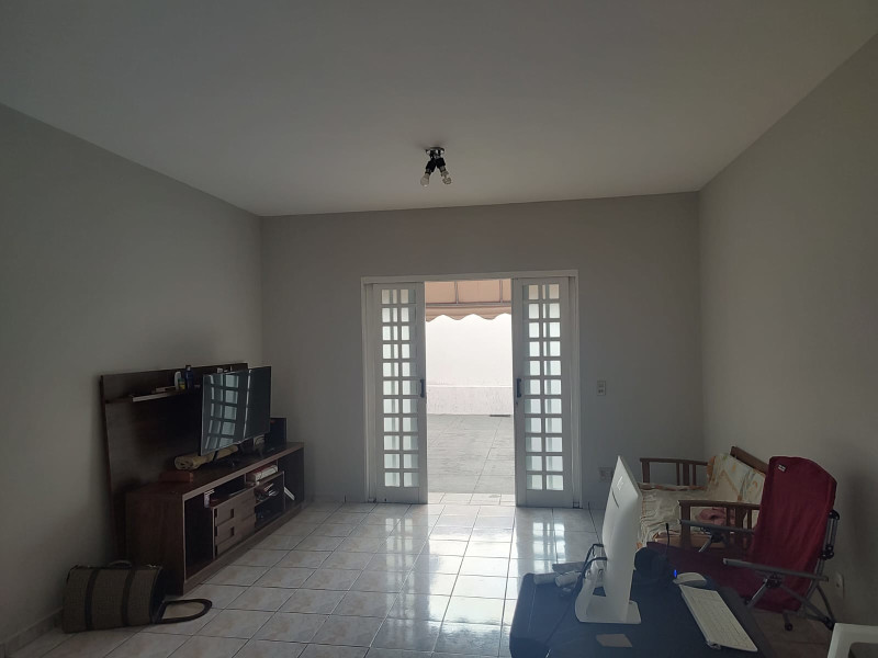 Casa à venda Parque Taquaral com 305m² e 4 quartos por R$ 620.000 - sala.jpeg