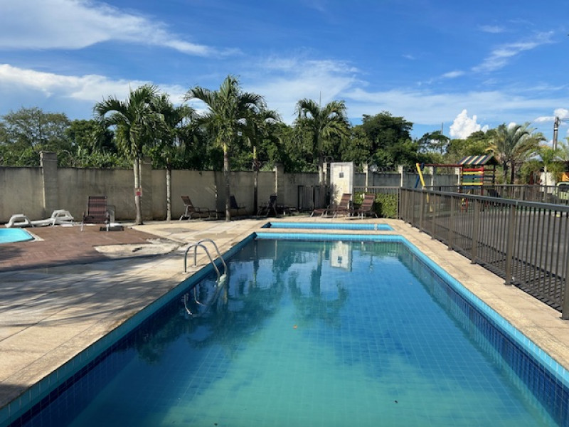 Apartamento à venda Santa Cruz com 53m² e 2 quartos por R$ 149.000 - 1093986730-piscina-1.jpg