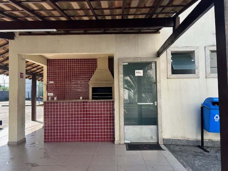 Apartamento à venda Santa Cruz com 53m² e 2 quartos por R$ 149.000 - 451958959-churrasqueira.jpg