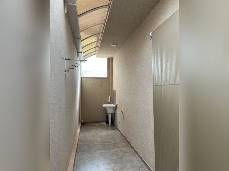 Casa à venda Centro com 122m² e 3 quartos por R$ 400.000 - area-de-servico.jpeg