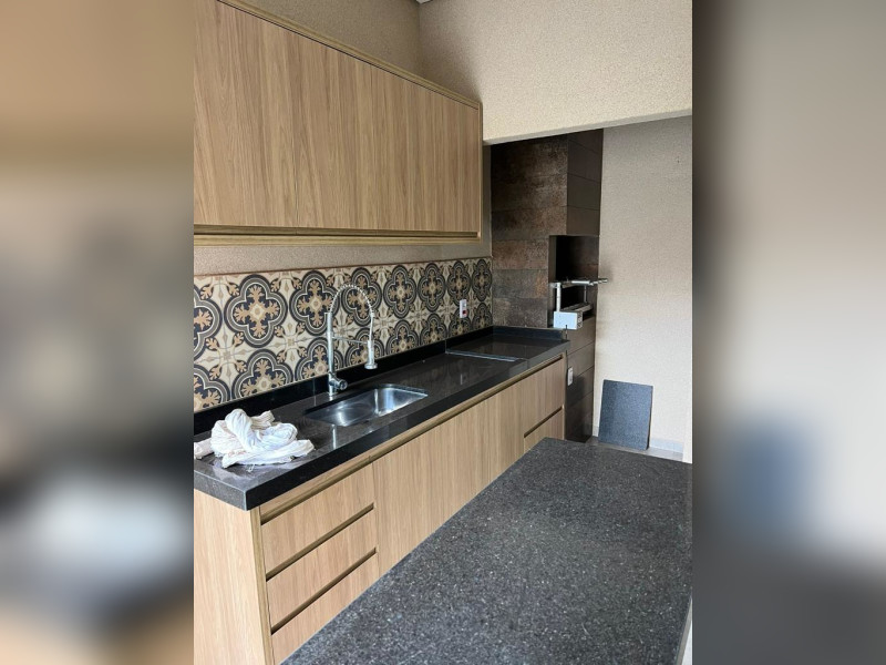 Casa à venda Centro com 122m² e 3 quartos por R$ 400.000 - armarios-area-gourmet-e-churrasqueira.jpeg