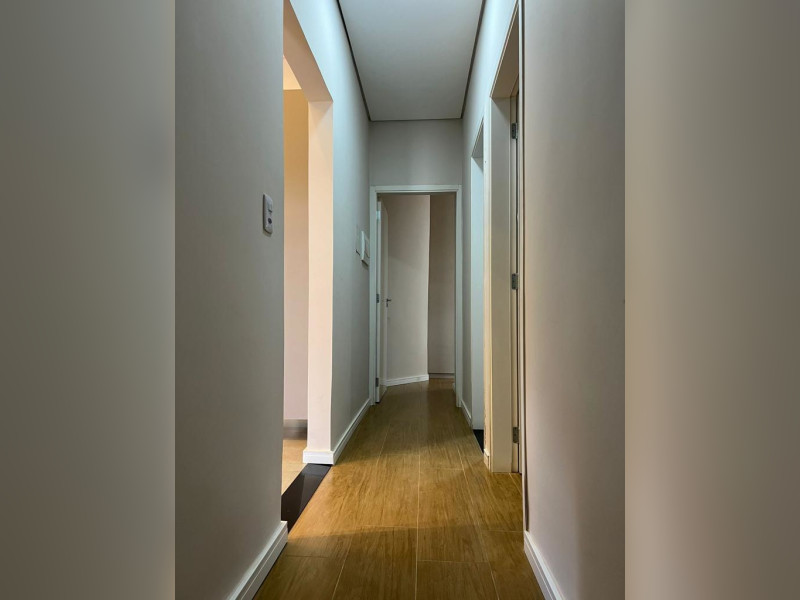 Casa à venda Centro com 122m² e 3 quartos por R$ 400.000 - corredor-quartos.jpeg