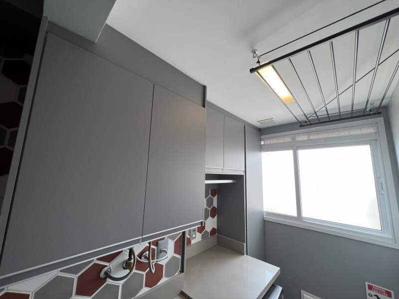 Apartamento à venda Vila Mariana com 75m² e 2 quartos por R$ 1.410.000 - 1124322523-area-de-servico-4.jpeg