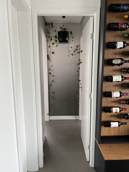 Apartamento à venda Vila Mariana com 75m² e 2 quartos por R$ 1.410.000 - 959180925-corredor-2.jpeg