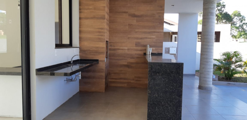 imóvel com 443m² - Centro - Arandu