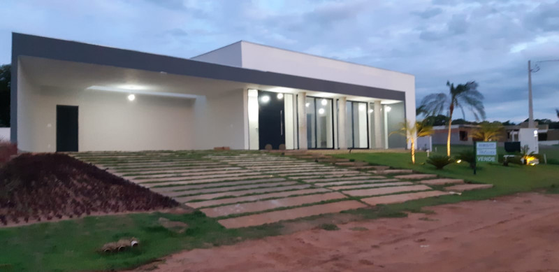 imóvel com 443m² - Centro - Arandu