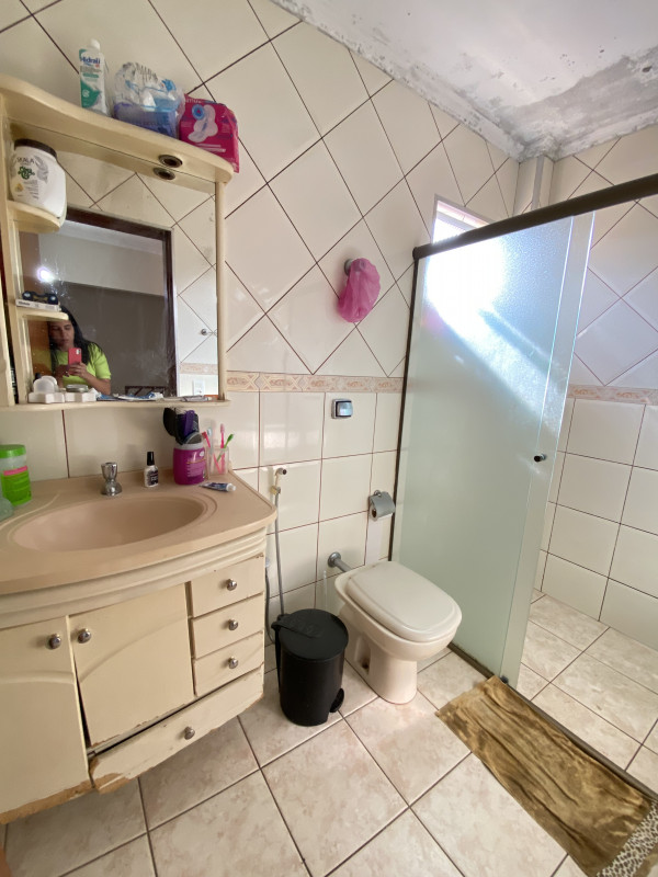imóvel com 150m² - Conjunto Habitacional Presidente Castelo Branco - Carapicuiba