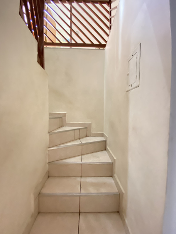 imóvel com 150m² - Conjunto Habitacional Presidente Castelo Branco - Carapicuiba