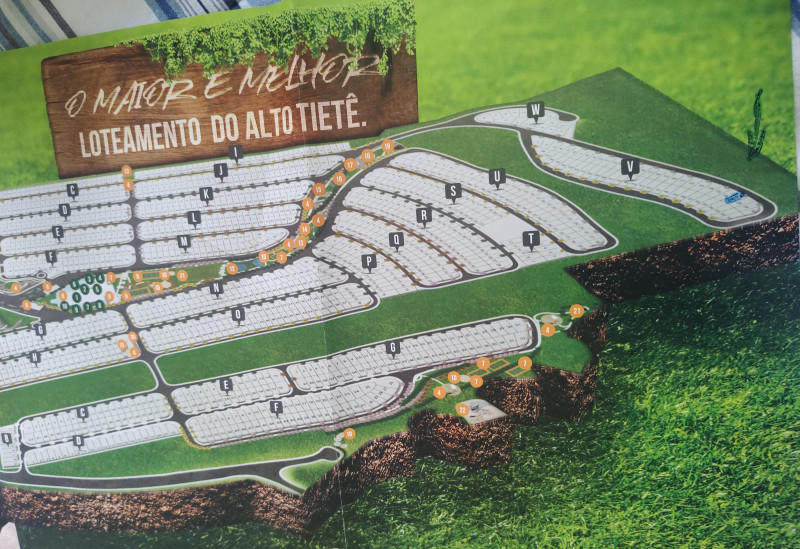 Terreno à venda Centro com 298m² e 1 quarto por R$ 418.000 - 1647296644-img-20240108-1242305752.jpg