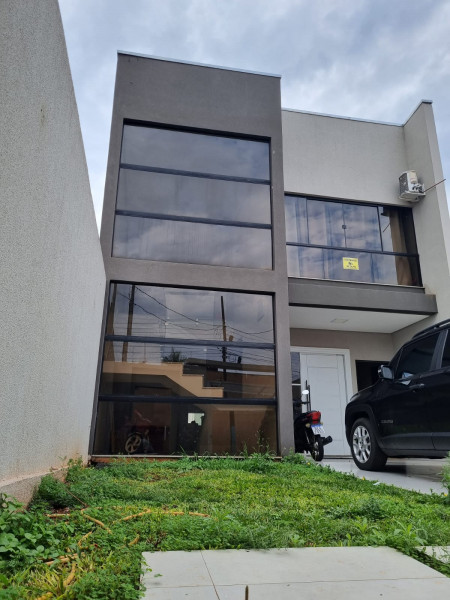 imóvel com 240m² - Jardim Monte Carlo - Telemaco Borba