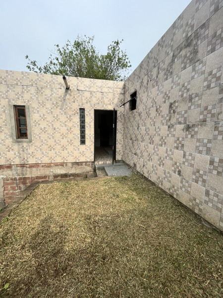 Casa à venda São Lucas com 480m² e 3 quartos por R$ 300.000 - 196516450-img-3375.JPEG