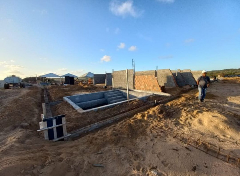 Terreno à venda Centro com 300m² e 1 quarto por R$ 130.000 - 2053124499-img-20231227-wa0044.jpg