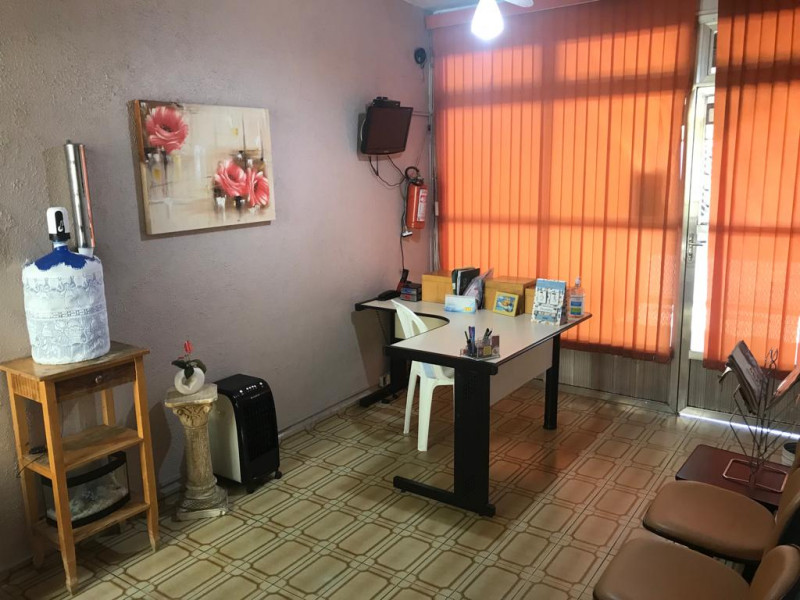 Casa à venda Vila Itapegica com 208m² e 3 quartos por R$ 700.000 - 1037694088-img-20240108-wa0059.jpg