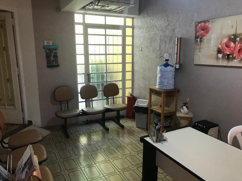 Casa à venda Vila Itapegica com 208m² e 3 quartos por R$ 700.000 - 317901184-img-20240108-wa0064.jpg