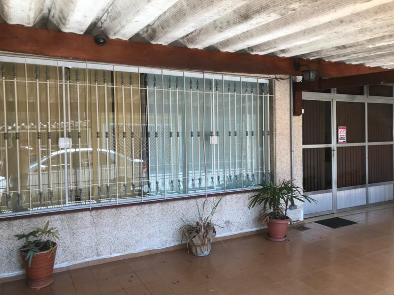 Casa à venda Vila Itapegica com 208m² e 3 quartos por R$ 700.000 - 710261213-img-20240108-wa0060.jpg