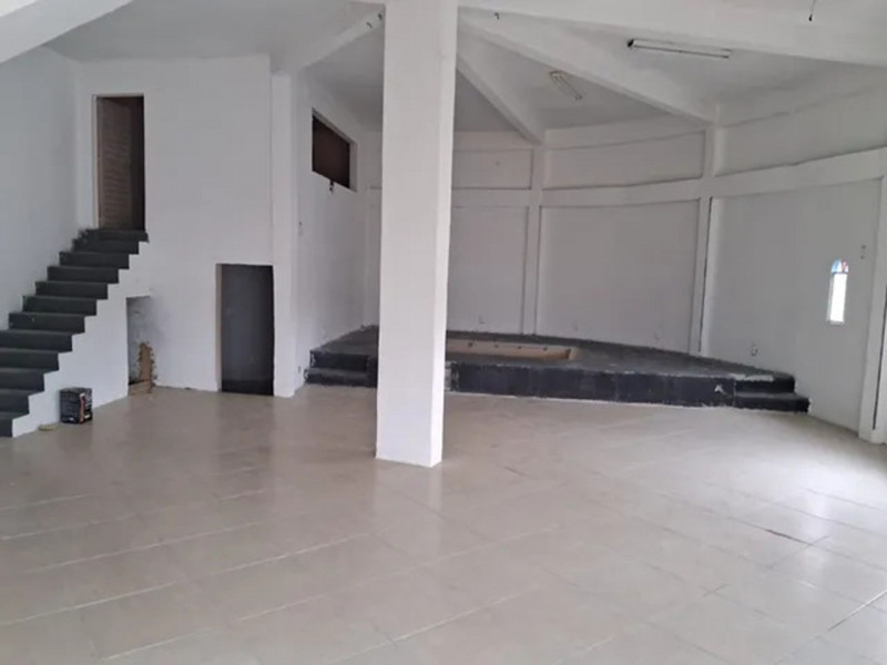Comercial à venda Magalhaes Bastos com 300m² e 1 quarto por R$ 170.000 - 89040740-859348594694010.jpg