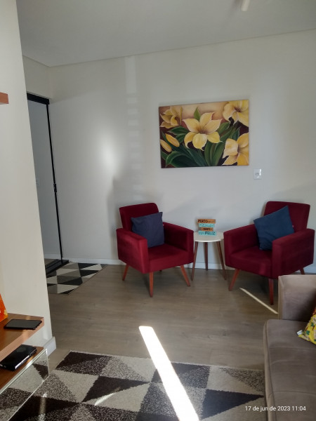 Casa à venda Centro com 102m² e 2 quartos por R$ 700 - 1042784629-inbound3793405141338162511.jpg