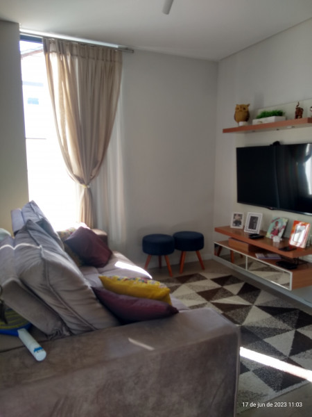 Casa à venda Centro com 102m² e 2 quartos por R$ 700 - 1280178970-inbound1916448879418048027.jpg